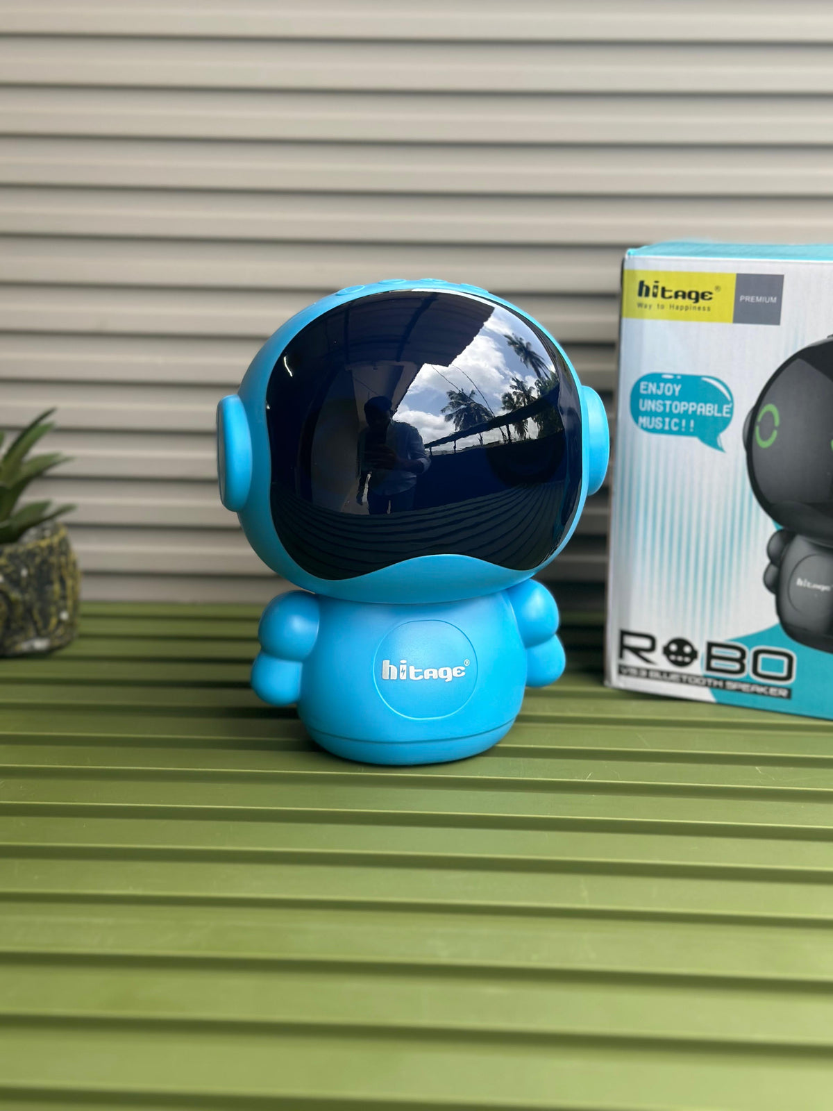 Hitage Robo Bluetooth Speaker – Portable Wireless Speaker with RGB Lights & Powerful Sound